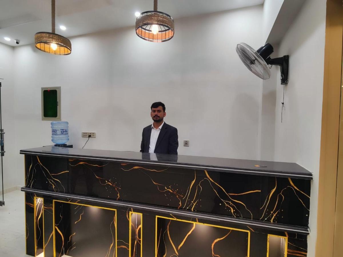 Hotel White Season Gulberg Lahore Buitenkant foto