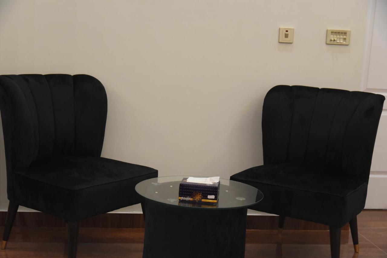 Hotel White Season Gulberg Lahore Buitenkant foto