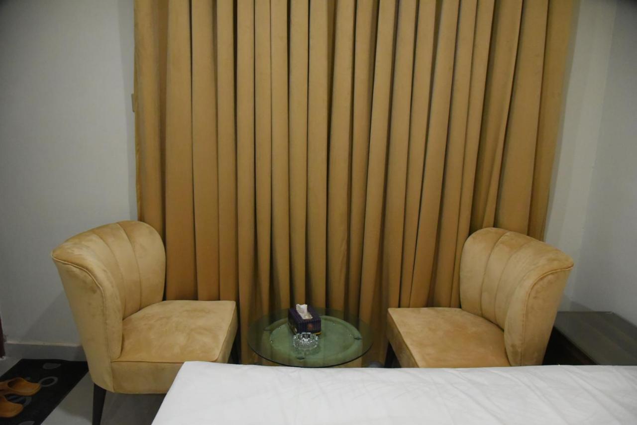 Hotel White Season Gulberg Lahore Buitenkant foto