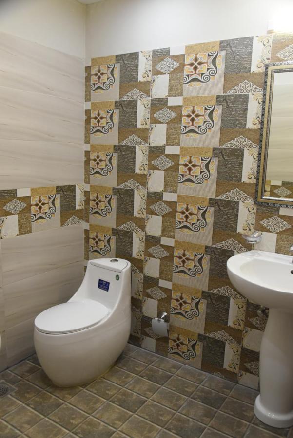 Hotel White Season Gulberg Lahore Buitenkant foto