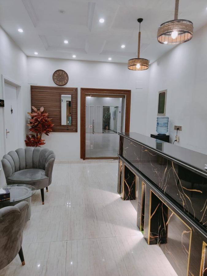 Hotel White Season Gulberg Lahore Buitenkant foto