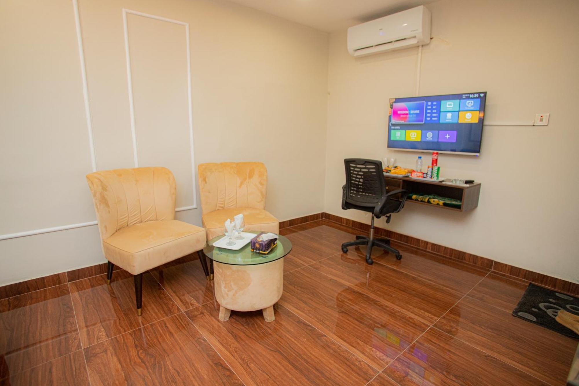 Hotel White Season Gulberg Lahore Buitenkant foto