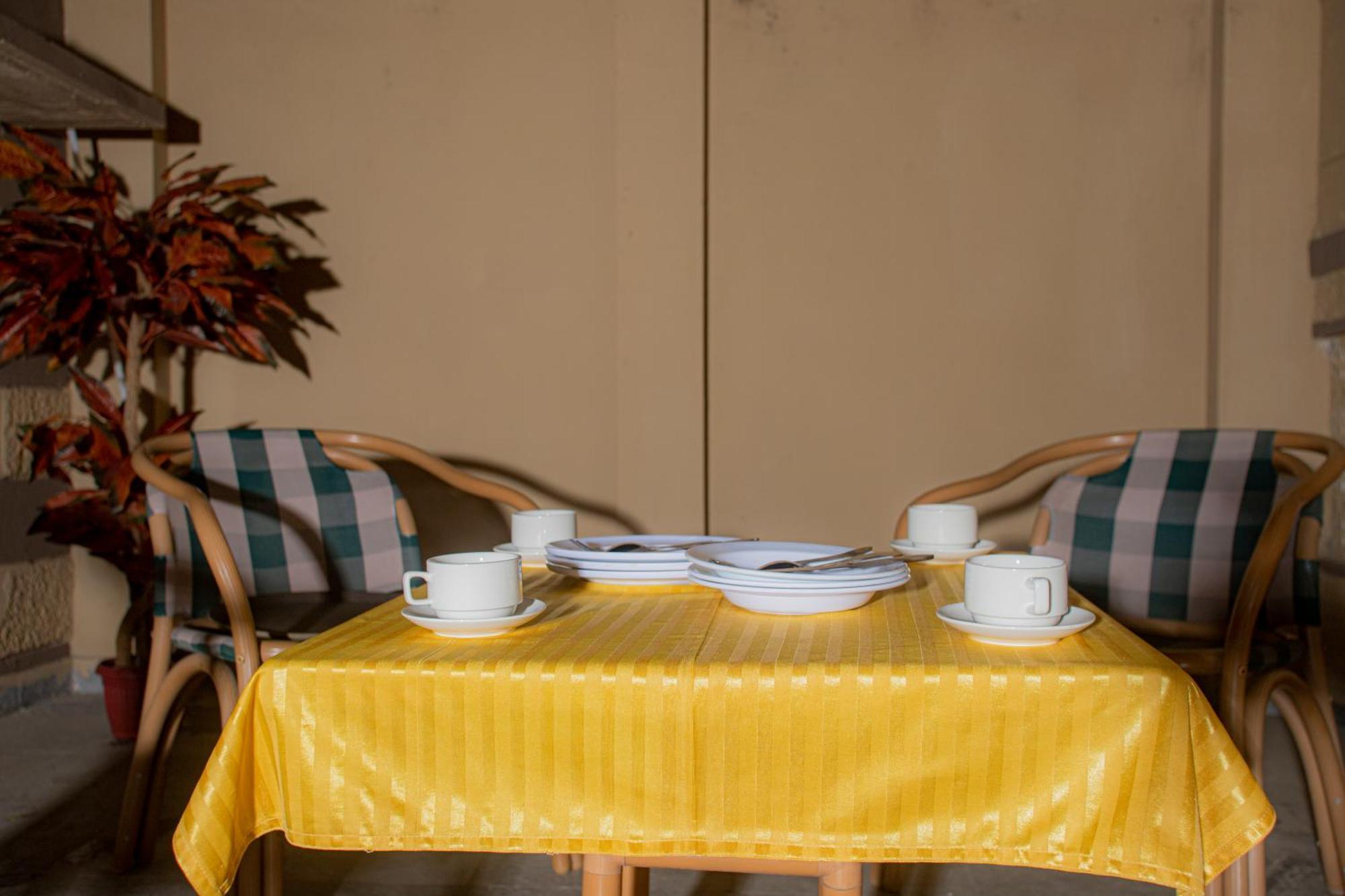 Hotel White Season Gulberg Lahore Buitenkant foto