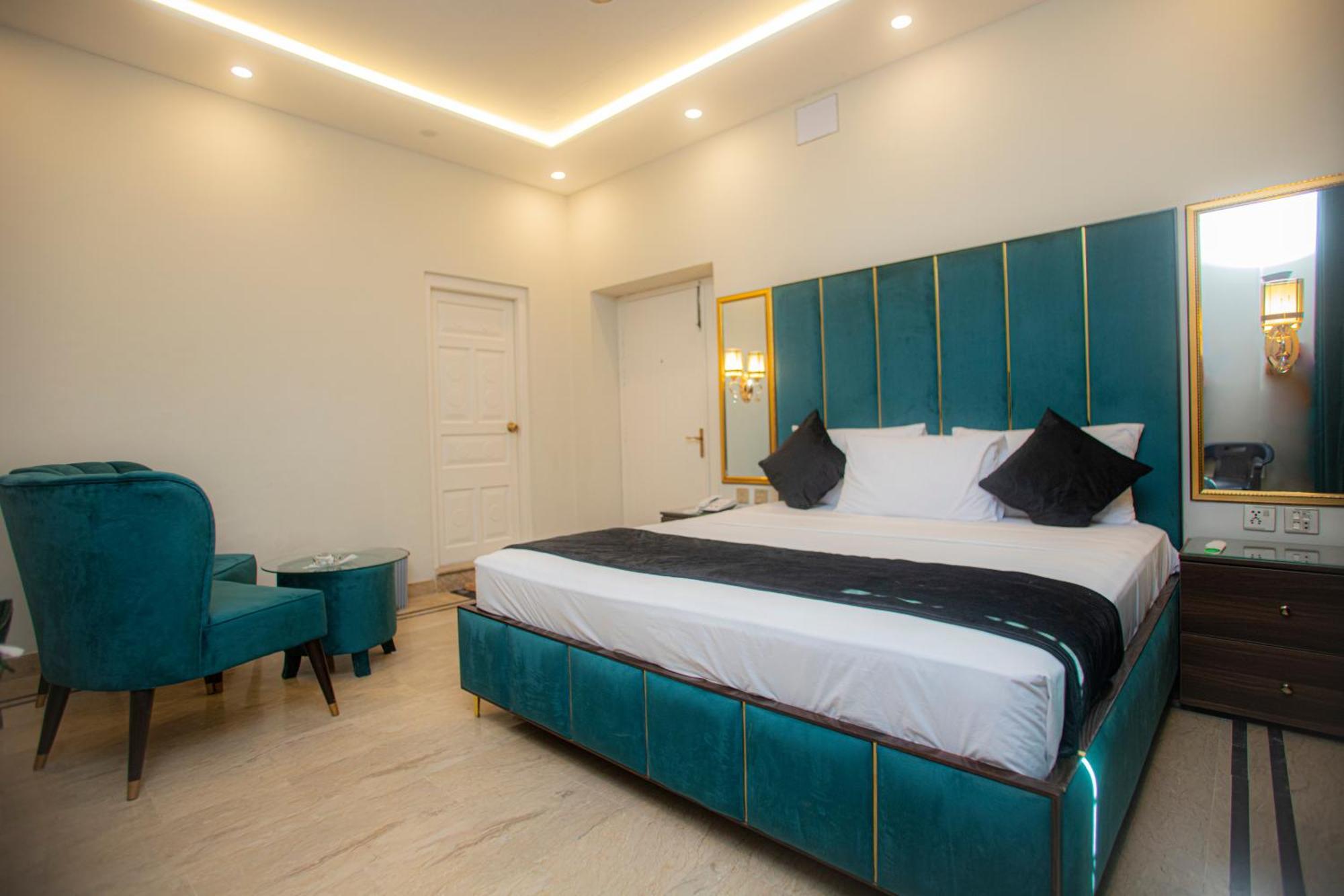 Hotel White Season Gulberg Lahore Buitenkant foto