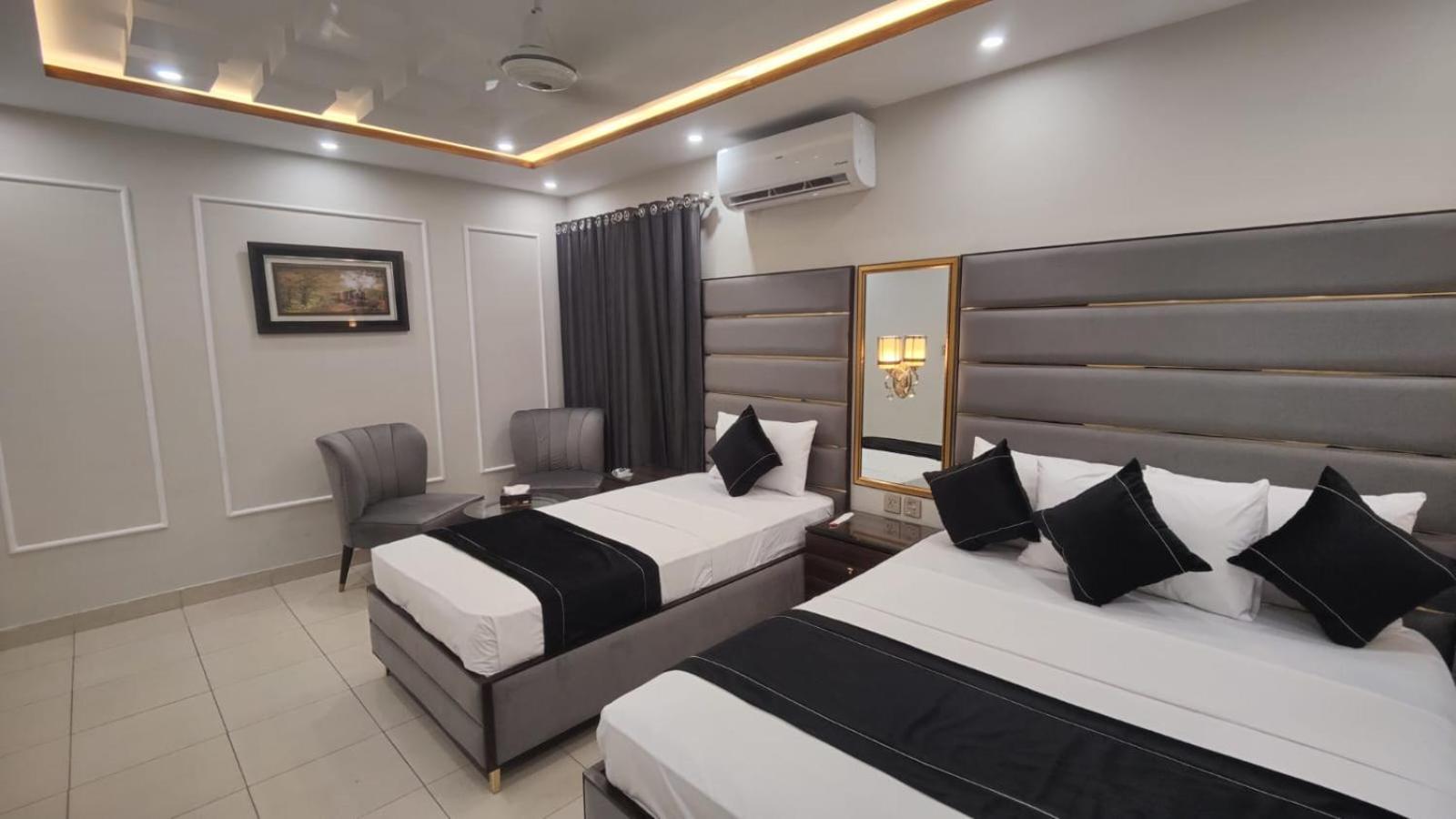 Hotel White Season Gulberg Lahore Buitenkant foto