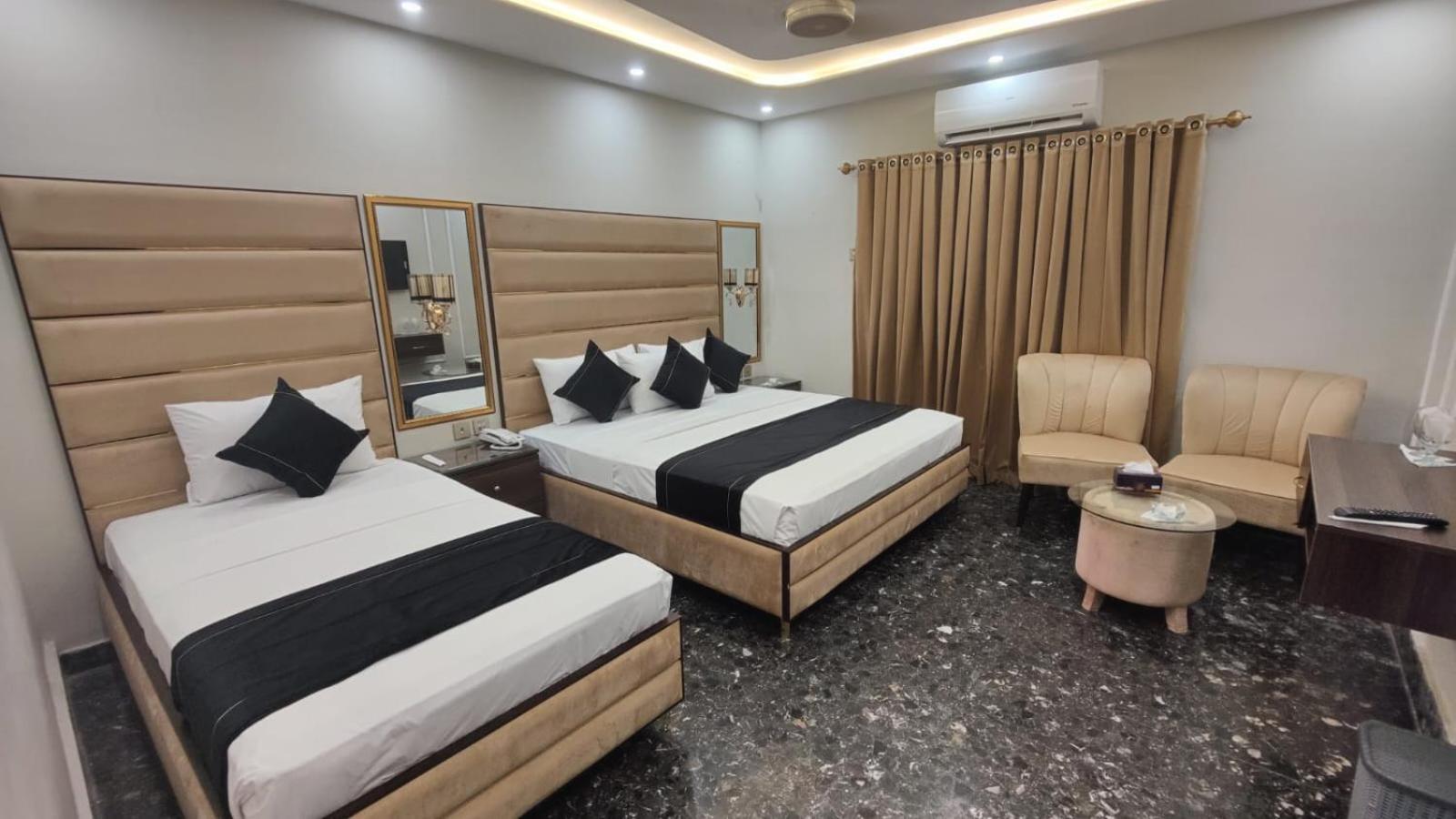 Hotel White Season Gulberg Lahore Buitenkant foto