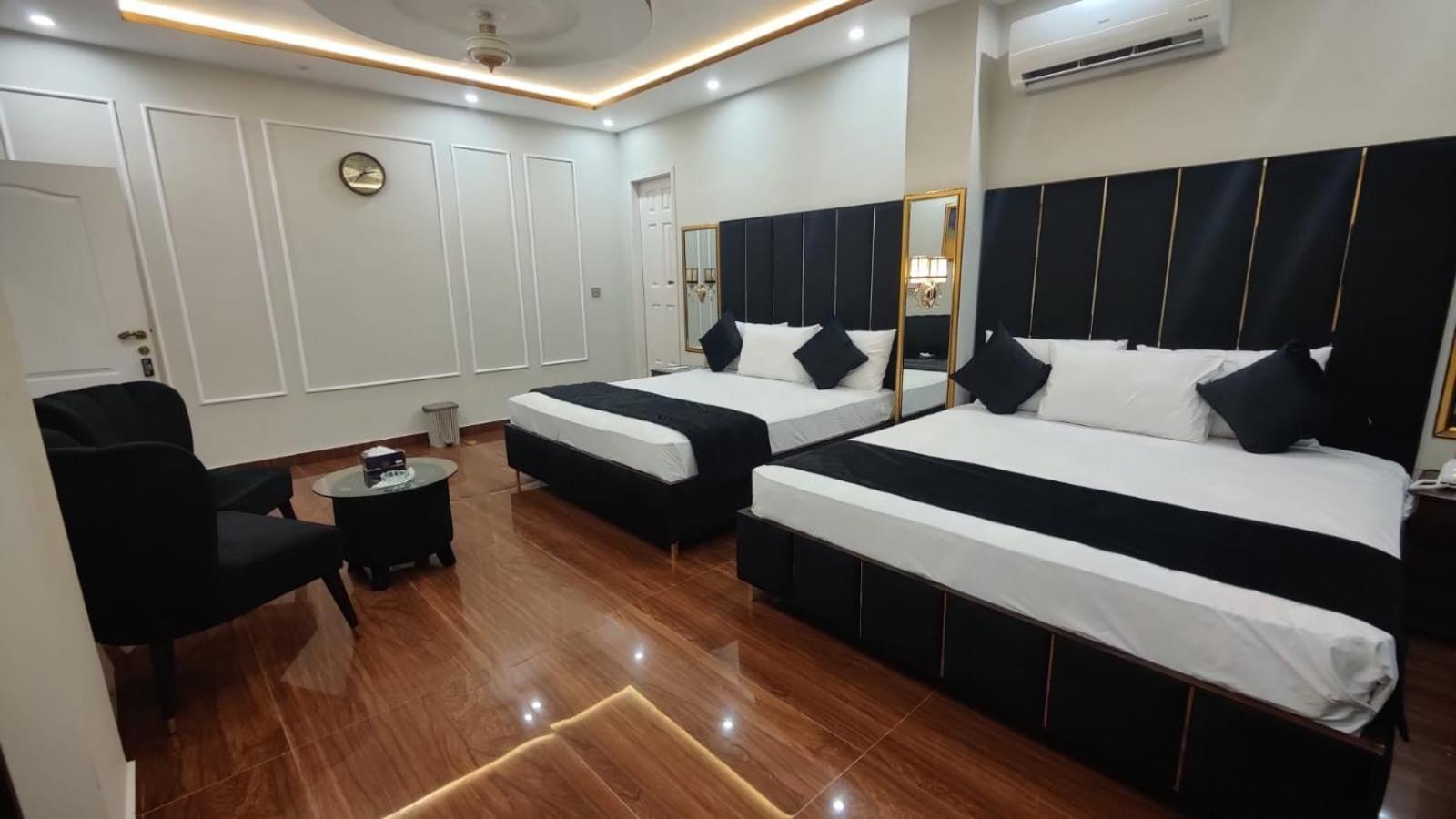 Hotel White Season Gulberg Lahore Buitenkant foto